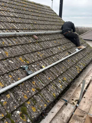 GLANtech SOLAR Ltd image 0