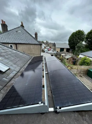 Lakes Solar Ltd image 7