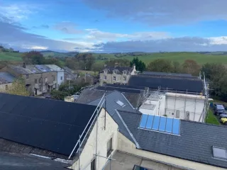 Lakes Solar Ltd image 1