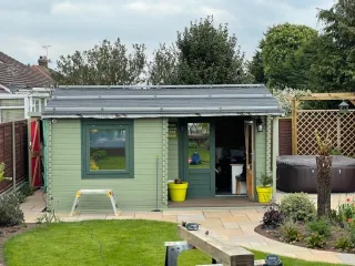 Plug In Solar Ltd image 3