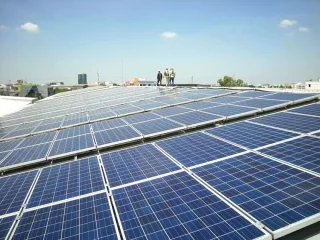 Solar Panel Installers London image 1