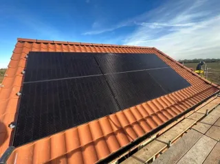 UK Eco Energy Solutions Ltd image 0