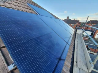 UK Solar Services Ltd image 0